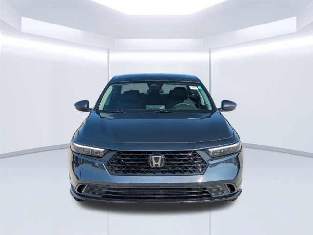 Used 2023 Honda Accord EX image 10