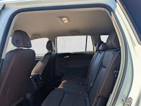 Used 2023 Volkswagen Atlas SE image 14