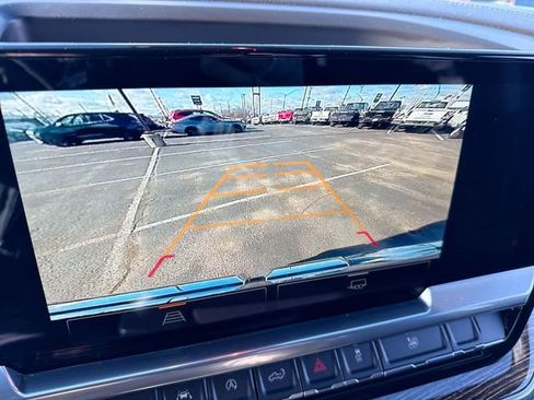 Used 2023 GMC Sierra 1500 Elevation image 17