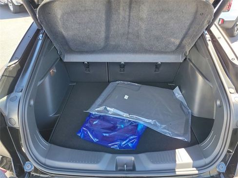 New 2026 Buick Envista Avenir image 6