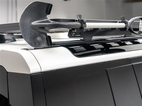 New 2024 Land Rover Defender 110 S image 13