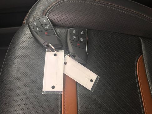 Certified 2024 GMC Sierra 1500 AT4 w/ AT4 Premium Package image 31