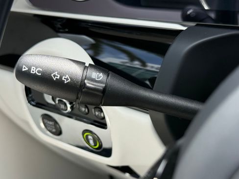 Used 2022 Rolls-Royce Ghost image 54