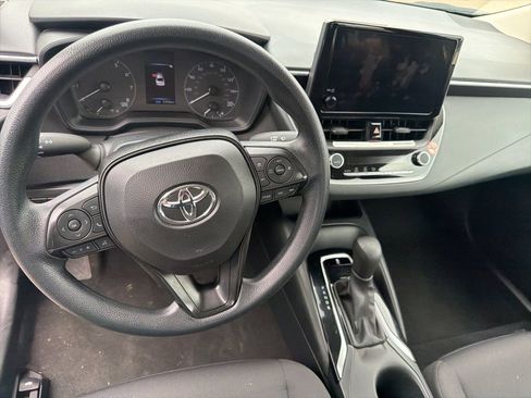 Used 2024 Toyota Corolla LE image 11