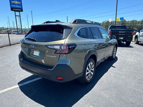 Used 2025 Subaru Outback Premium w/ Popular Package #1 AWD/4WD image 6