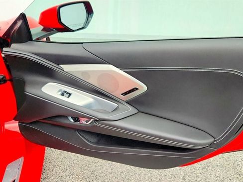 Used 2022 Chevrolet Corvette Stingray Preferred Cpe w/ Battery Protection Package RWD image 28