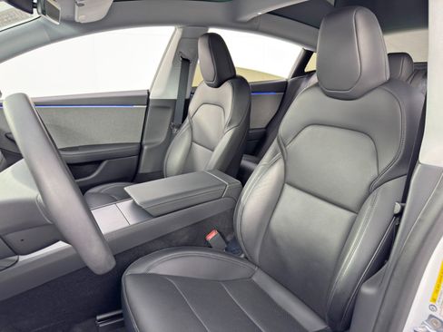 Used 2024 Tesla Model 3 Long Range image 42