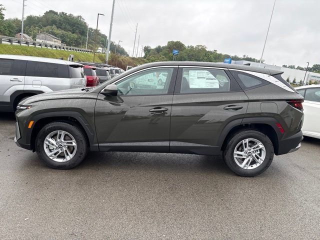 New 2026 Hyundai Tucson SE AWD/4WD image 2