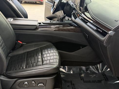 Used 2021 Cadillac Escalade Sport Platinum AWD/4WD image 34