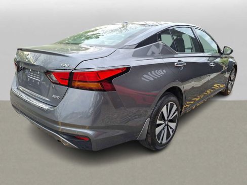 Used 2020 Nissan Altima 2.5 SV AWD/4WD image 4