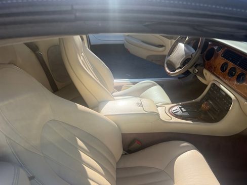 Used 1997 Jaguar XK8 Convertible RWD image 15
