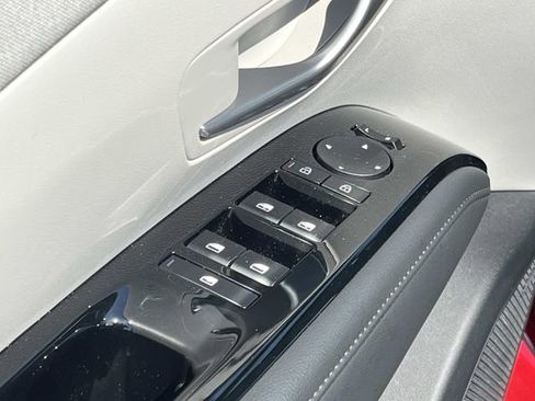 Certified 2025 Hyundai Tucson Limited w/ Tow & Go Package AWD/4WD image 26