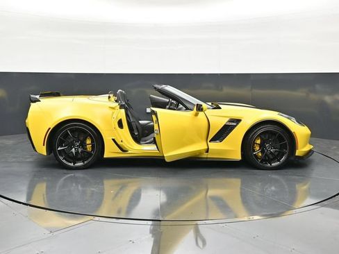 Used 2016 Chevrolet Corvette Z06 RWD image 48