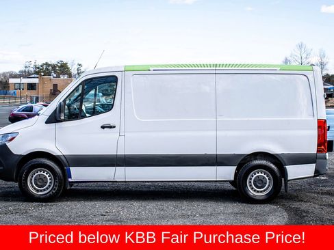 Used 2019 Mercedes-Benz Sprinter 144 w/ Driver Convenience Package image 4