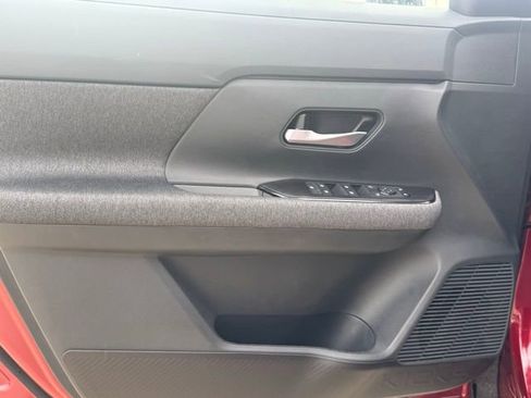 New 2025 Nissan Kicks SV w/ SV Premium Package image 14