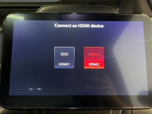 Used 2023 GMC Yukon Denali Ultimate AWD/4WD image 37