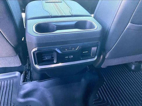 Used 2024 Chevrolet Silverado 2500 High Country w/ Technology Package AWD/4WD image 25