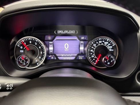 Used 2020 RAM 1500 Big Horn AWD/4WD image 28