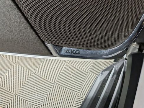 Certified 2024 Cadillac Escalade Premium Luxury w/ LPO, Floor Liner Package AWD/4WD image 11