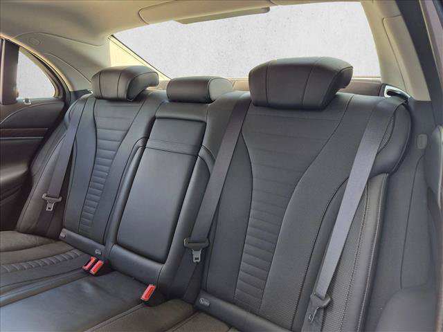 Used 2019 Mercedes-Benz S 560 Sedan image 14
