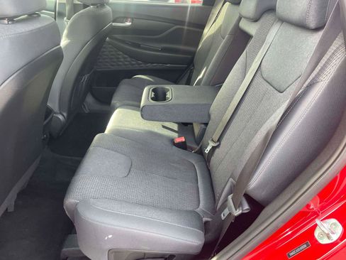 Used 2020 Hyundai Santa Fe SE image 6