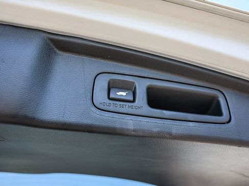 Certified 2023 Honda CR-V EX-L image 30