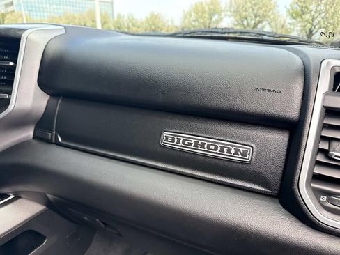 Used 2020 RAM 1500 Big Horn AWD/4WD image 11