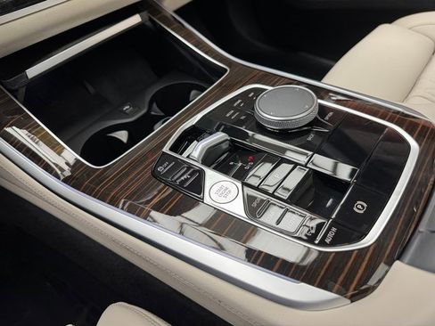 Used 2026 BMW X5 xDrive40i image 19