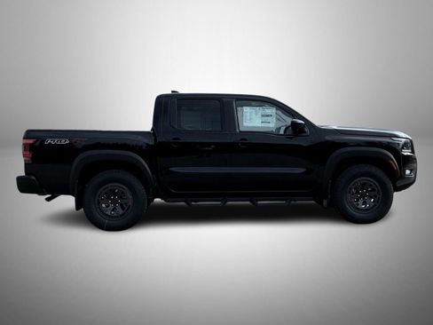 New 2026 Nissan Frontier PRO-4X w/ Pro-4x Convenience Package image 4
