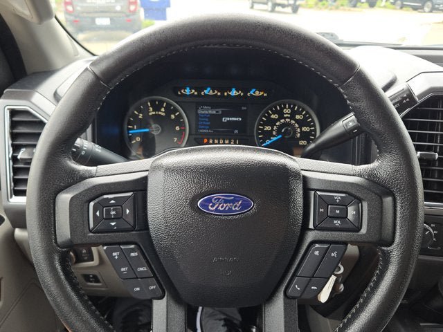 Used 2015 Ford F150 XLT w/ Equipment Group 302A Luxury AWD/4WD image 29