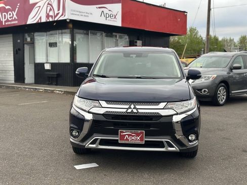 Used 2020 Mitsubishi Outlander SE AWD/4WD image 3