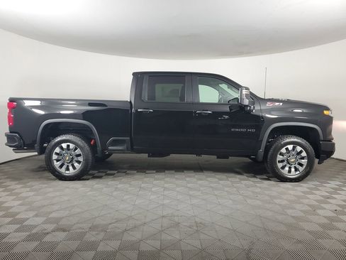 New 2026 Chevrolet Silverado 2500 Custom image 3