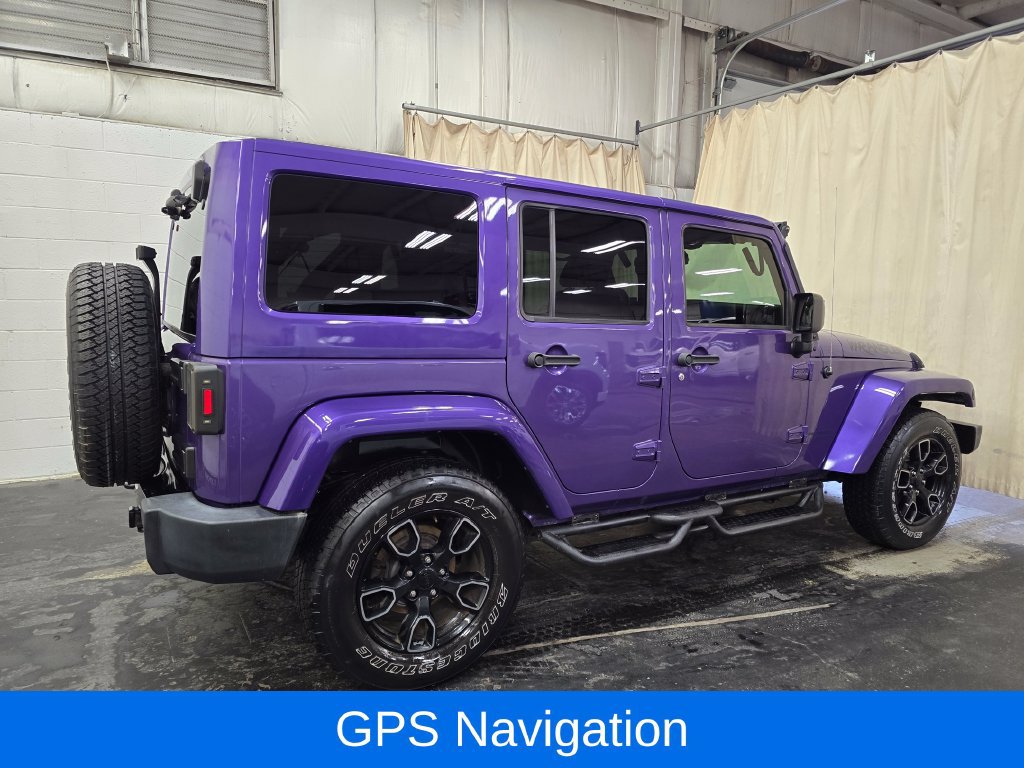 Used 2018 Jeep Wrangler Unlimited Sahara AWD/4WD image 8