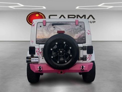 Used 2013 Jeep Wrangler Unlimited Sahara w/ Connectivity Group image 4