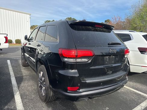 Used 2020 Jeep Grand Cherokee High Altitude image 2