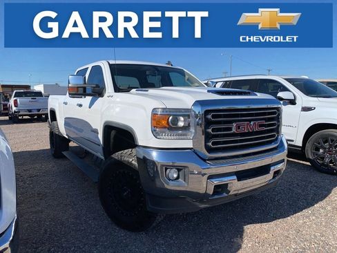 Used 2018 GMC Sierra 2500 SLT w/ Duramax Plus Package AWD/4WD image 1
