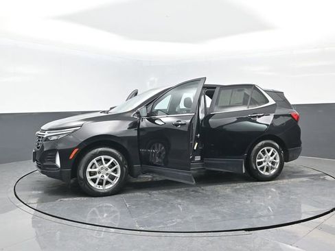 Used 2024 Chevrolet Equinox LT image 22