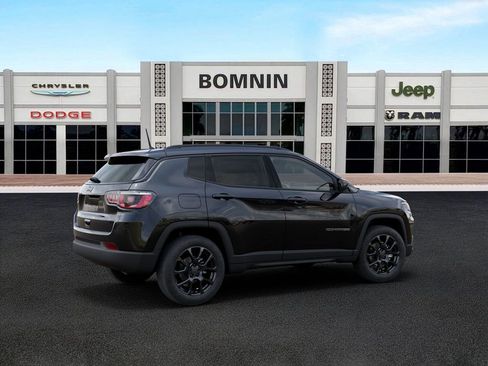 New 2026 Jeep Compass Latitude AWD/4WD image 4