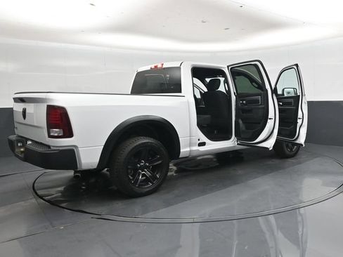 Used 2024 RAM 1500 Warlock RWD image 46