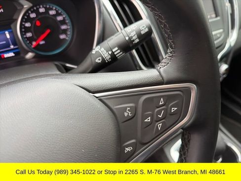Used 2023 Chevrolet Equinox LT w/ Driver Convenience Package image 23