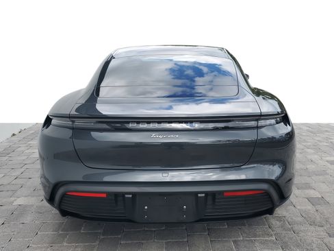 Used 2025 Porsche Taycan image 5