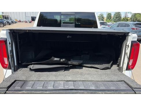 Used 2020 GMC Sierra 1500 SLT w/ SLT Convenience Package AWD/4WD image 5