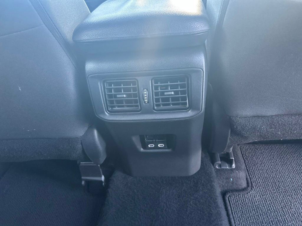 Used 2024 Toyota RAV4 XLE w/ Convenience Package FWD image 28
