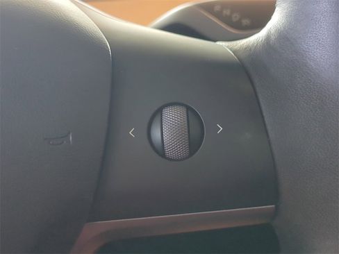 Used 2022 Tesla Model 3 Long Range image 27