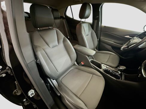 Used 2025 Buick Encore GX Preferred image 31