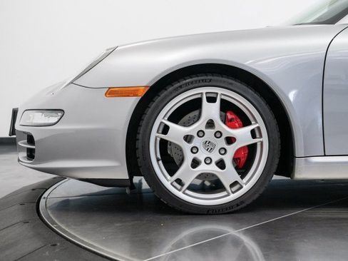 Used 2005 Porsche 911 Carrera S image 25