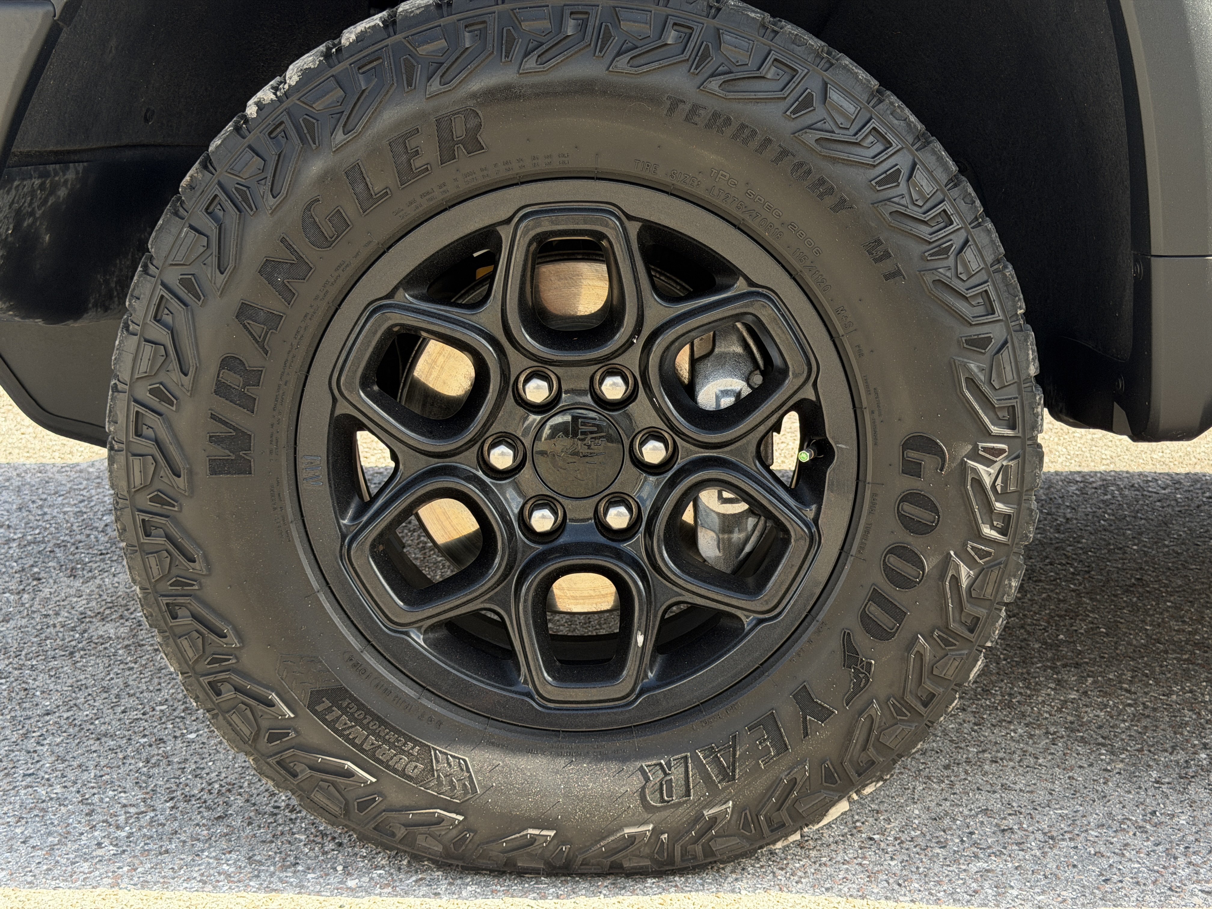 Certified 2024 Chevrolet Silverado 1500 ZR2 w/ ZR2 Bison Edition AWD/4WD image 35