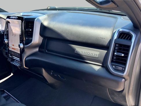 Used 2025 RAM 2500 Big Horn AWD/4WD image 19
