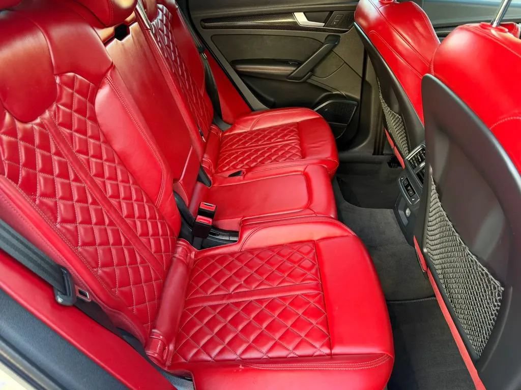 Used 2018 Audi SQ5 Prestige w/ Prestige Package AWD/4WD image 17