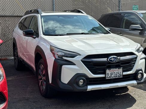 Used 2024 Subaru Outback Limited image 2